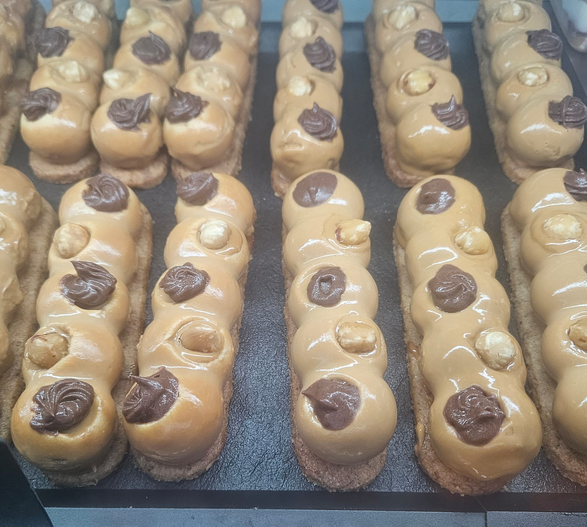 Finger Mousse Caramel insert Mousse Chocolat biscuit Noisette Glaçage Caramel